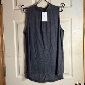 LOVEU. DEAR top no sleeves , one button in back